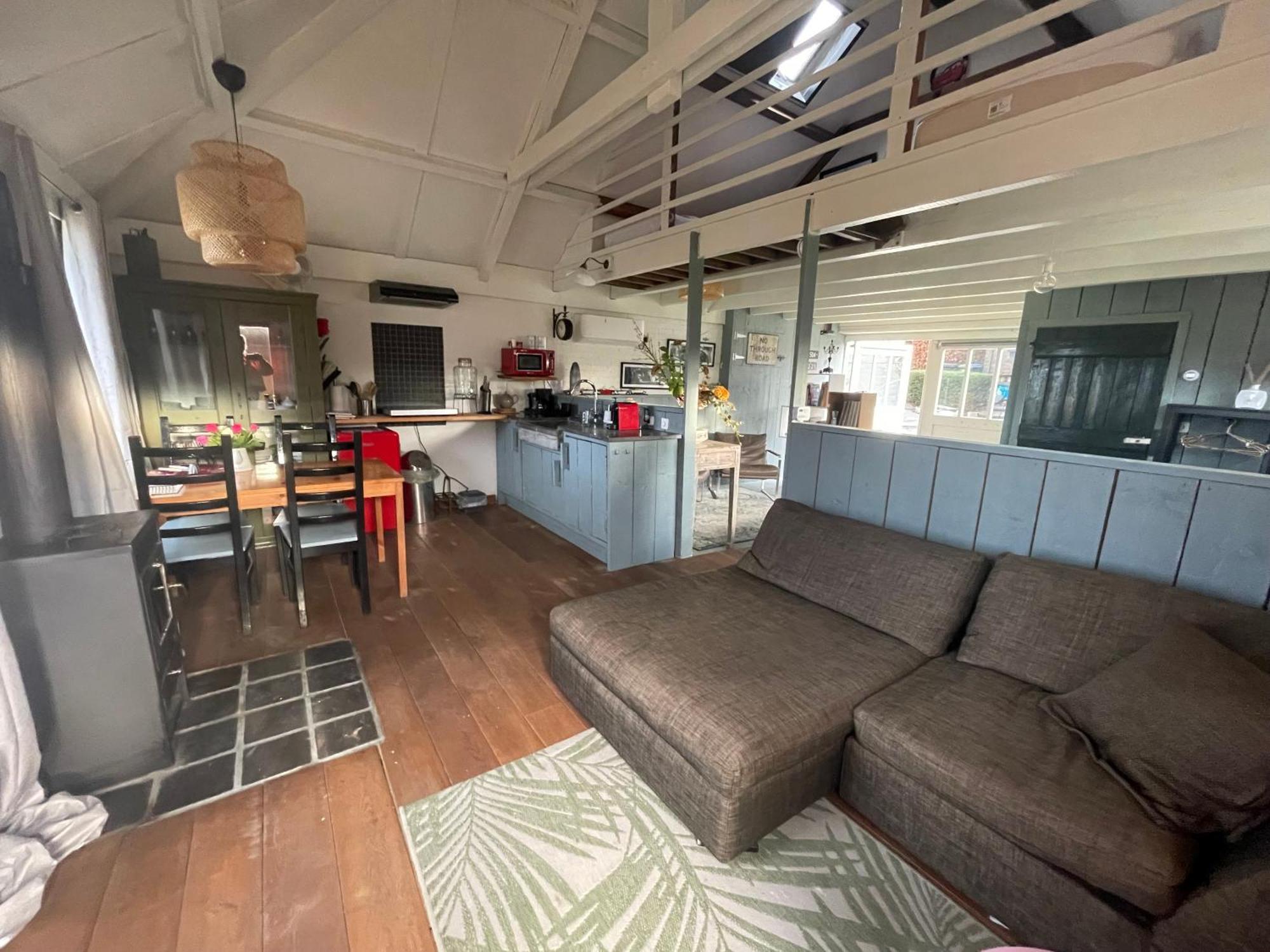 Holiday Cottage De Garage Inn Hank Bagian luar foto